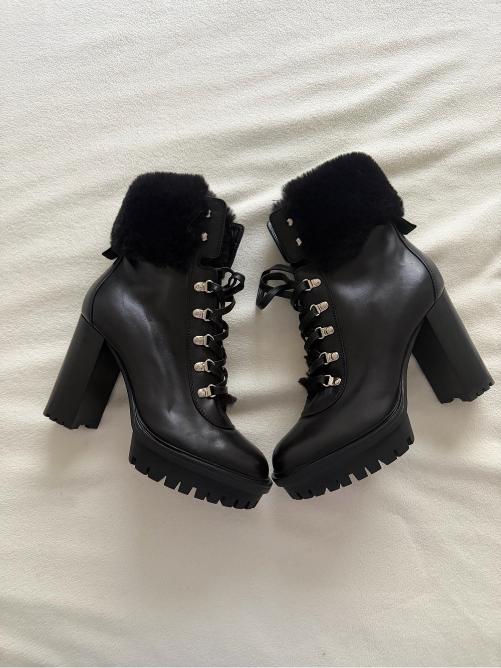 Gianvito Rossi Black Leather Faux Fur-Trim Lace-Up Block Heel Ankle Boots
